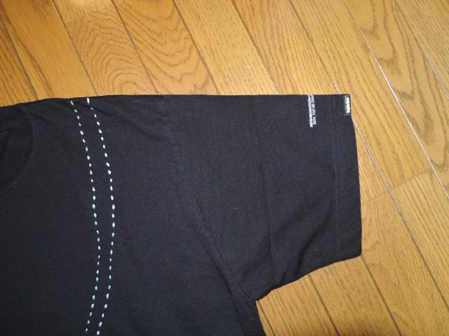 美中古 NEIGHBORHOOD ネイバーフッド 刺繍 Tシャツ 1 黒 ステッチ ネックレス カットソー < ブランド 美中古 NEIGHBORHOOD ネイバーフッド 刺繍 Tシャツ 1 黒 ステッチ ネックレス カットソー < ブランドの