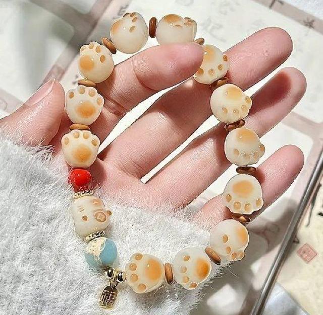 大特価可愛い猫の肉球ブレスレット!! < 女性アクセサリー/時計  大特価可愛い猫の肉球ブレスレット!!  < 女性アクセサリー/時計の