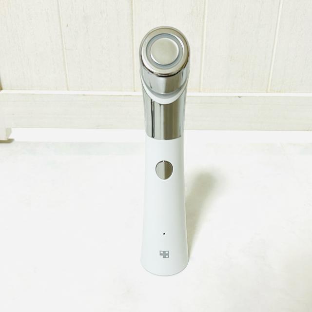 メディキューブ ダーマエアショット MCダブルピーリングプロ 美顔器 2点セット < 家電/AV メディキューブ ダーマエアショット MCダブルピーリングプロ 美顔器 2点セット < 家電/AVの