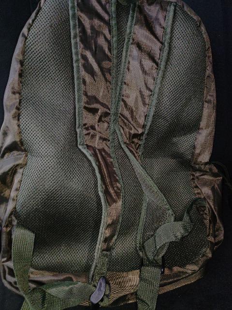 ANTI HERO バックパック リュック デイパック スケートボード < 男性ファッション ANTI HERO バックパック リュック デイパック スケートボード < 男性ファッションの