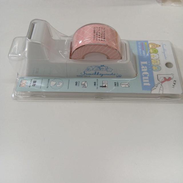 サンスター文具 ラカット すみっコぐらし サンエックス 垂直に置けてカットできる テープカッター < アニメ/コミック/キャラクター サンスター文具 ラカット すみっコぐらし サンエックス 垂直に置けてカットできる テープカッター < アニメ/コミック/キャラクターの
