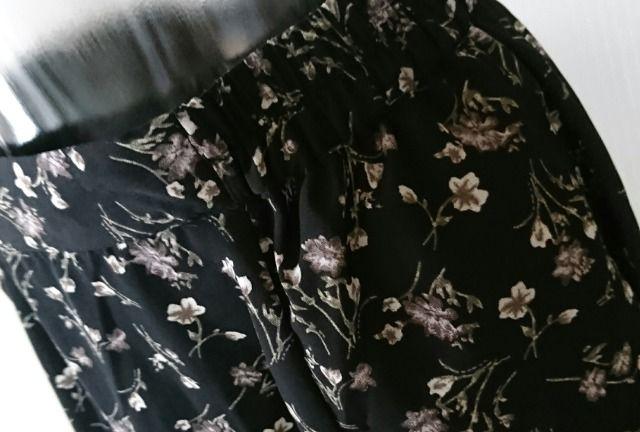 earth music&ecology★小花柄 アシメ ロング スカート < ブランド earth music&ecology★小花柄 アシメ ロング スカート < ブランドの