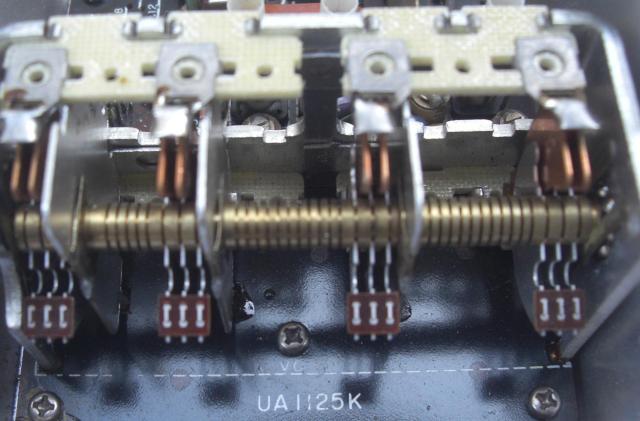 TRIO/FM専用4連フロントエンド/自作用&部品取未使用品!!0930 < 家電/AV TRIO/FM専用4連フロントエンド/自作用&部品取未使用品!!0930 < 家電/AVの