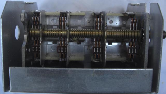 TRIO/FM専用4連フロントエンド/自作用&部品取未使用品!!0930 < 家電/AV TRIO/FM専用4連フロントエンド/自作用&部品取未使用品!!0930 < 家電/AVの