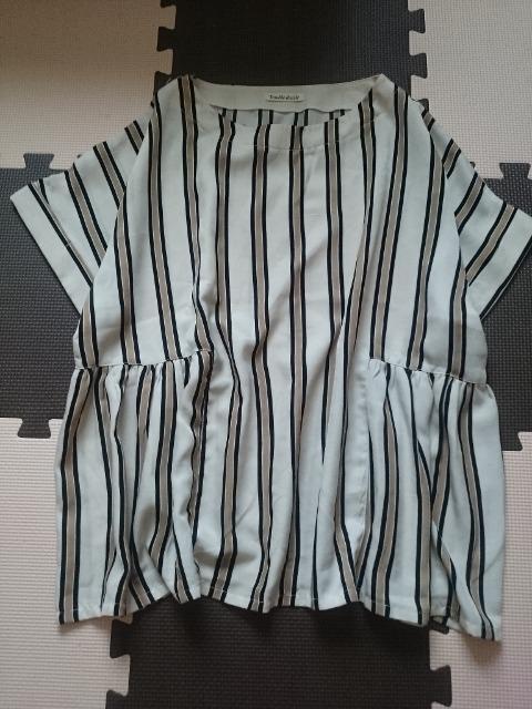 Double dazzle ダブルダージル☆ストライプ柄ゆったりブラウス★プルオーバー☆ < 女性ファッション  Double dazzle ダブルダージル☆ストライプ柄ゆったりブラウス★プルオーバー☆ < 女性ファッションの