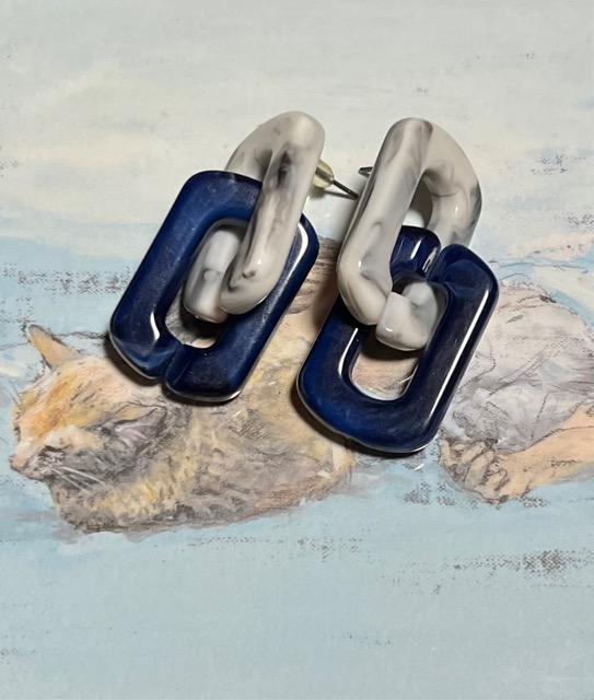 大理石調 両耳用 ピアス < 女性アクセサリー/時計  大理石調 両耳用 ピアス  < 女性アクセサリー/時計の