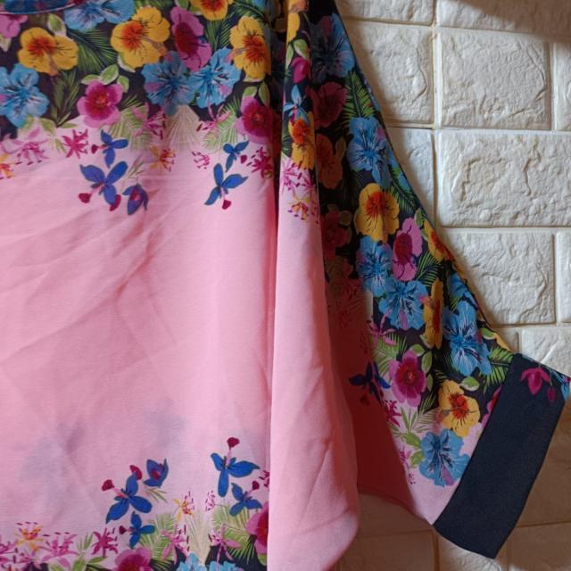 USED★美品★シフォン花柄ドルマン五分袖トップス/ピンク系 < 女性ファッション  USED★美品★シフォン花柄ドルマン五分袖トップス/ピンク系 < 女性ファッションの