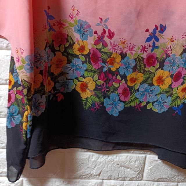 USED★美品★シフォン花柄ドルマン五分袖トップス/ピンク系 < 女性ファッション  USED★美品★シフォン花柄ドルマン五分袖トップス/ピンク系 < 女性ファッションの