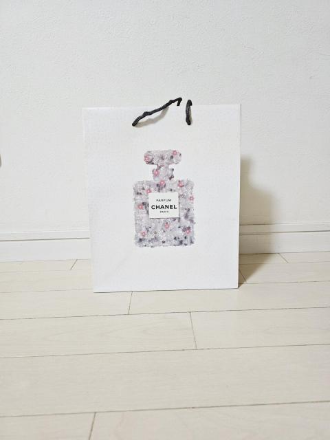 (1) CHANEL ギフト限定香水瓶モチーフ ショップ袋 中1枚28p×23p < ブランド  (1) CHANEL ギフト限定香水瓶モチーフ ショップ袋 中1枚28p×23p  < ブランドの