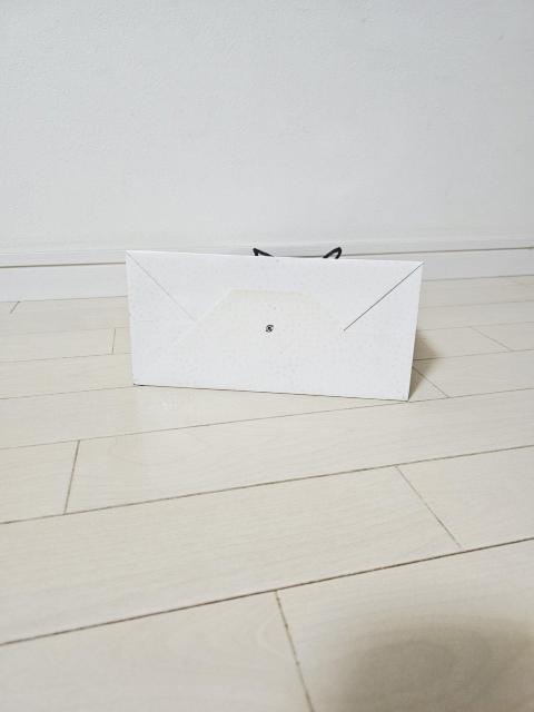 (1) CHANEL ギフト限定香水瓶モチーフ ショップ袋 中1枚28p×23p < ブランド  (1) CHANEL ギフト限定香水瓶モチーフ ショップ袋 中1枚28p×23p < ブランドの
