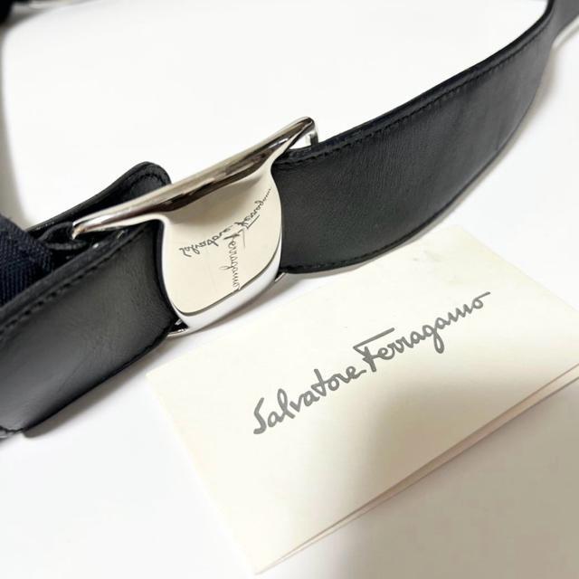 Ferragamo フェラガモ ヴァラ 金具 ショルダーバッグ < ブランド  Ferragamo フェラガモ ヴァラ 金具 ショルダーバッグ < ブランドの