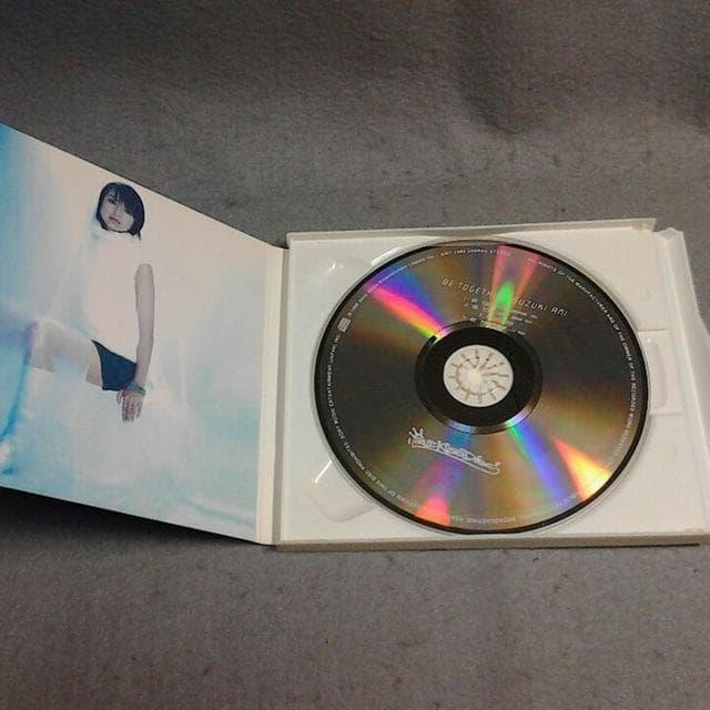 ��؂��� BE TOGETHER �� �^�����g�O�b�Y�� 