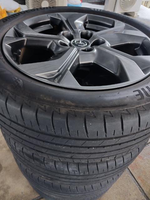 215 55 18 夏タイヤ、MAZDA純正 CX-30 MX-30 アルミセット < 自動車/バイク 215 55 18 夏タイヤ、MAZDA純正 CX-30 MX-30 アルミセット < 自動車/バイク