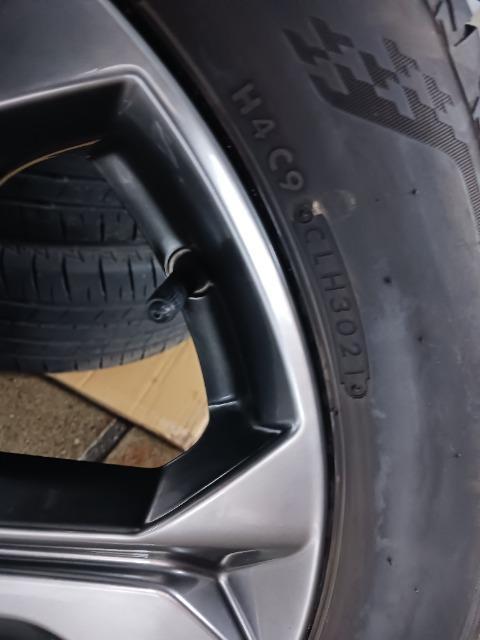 215 55 18 夏タイヤ、MAZDA純正 CX-30 MX-30 アルミセット < 自動車/バイク 215 55 18 夏タイヤ、MAZDA純正 CX-30 MX-30 アルミセット < 自動車/バイク