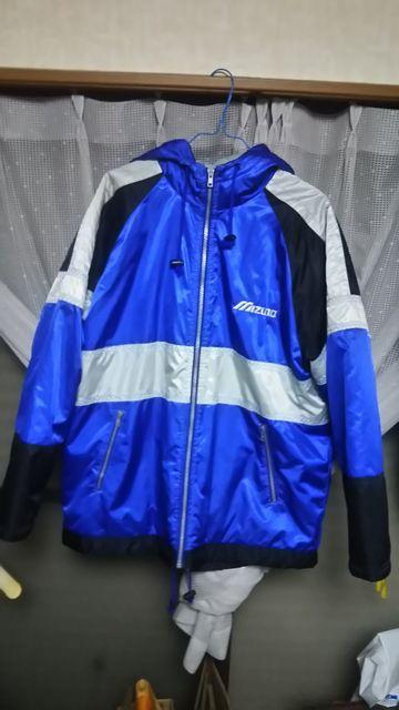 MIZUNO(ミズノ)フード付き防寒!?ジャンパー♪サイズM〜古着 < ブランド  MIZUNO(ミズノ)フード付き防寒!?ジャンパー♪サイズM〜古着  < ブランドの