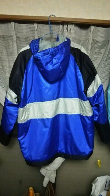 MIZUNO(ミズノ)フード付き防寒!?ジャンパー♪サイズM〜古着 < ブランド  MIZUNO(ミズノ)フード付き防寒!?ジャンパー♪サイズM〜古着 < ブランドの