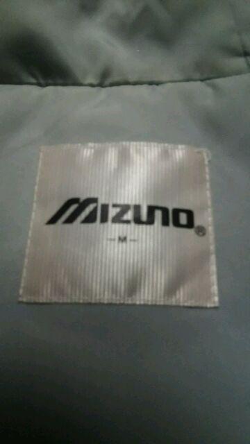 MIZUNO(ミズノ)フード付き防寒!?ジャンパー♪サイズM〜古着 < ブランド  MIZUNO(ミズノ)フード付き防寒!?ジャンパー♪サイズM〜古着 < ブランドの