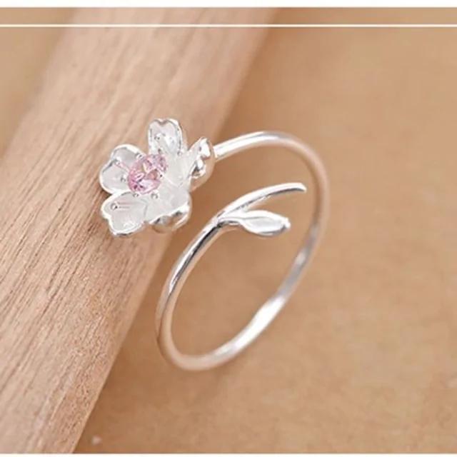 高評価390円★超人気☆美しく魅力的な一輪の桜リング < 女性アクセサリー/時計 高評価390円★超人気☆美しく魅力的な一輪の桜リング < 女性アクセサリー/時計の