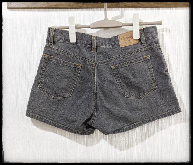 ★CLASSIC★ショートパンツ★ハーフパンツ★短パン★黒・デニム★Sサイズ同等★部屋着★まとめ買い歓迎★ < 女性ファッション  ★CLASSIC★ショートパンツ★ハーフパンツ★短パン★黒・デニム★Sサイズ同等★部屋着★まとめ買い歓迎★ < 女性ファッションの