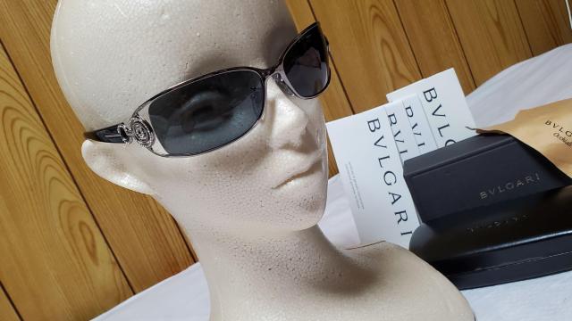 正規未 レア ガクト着 ブルガリ アストラーレサングラス 黒 SV 同型同色 2連サークル チェルキ ロゴ 付属有〇格付けオーラ < ブランド  正規未 レア ガクト着 ブルガリ アストラーレサングラス 黒 SV 同型同色 2連サークル チェルキ ロゴ 付属有〇格付けオーラ < ブランドの
