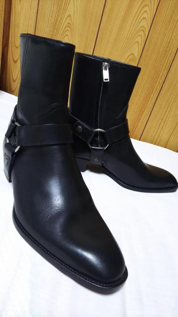 正規未 サンローランパリ ワイアット ハーネスリングヒールブーツ 黒 40 25.5~26.5 YSL メンズ 付属品 保証書有 < ブランド  正規未 サンローランパリ ワイアット ハーネスリングヒールブーツ 黒 40 25.5~26.5 YSL メンズ 付属品 保証書有 < ブランドの