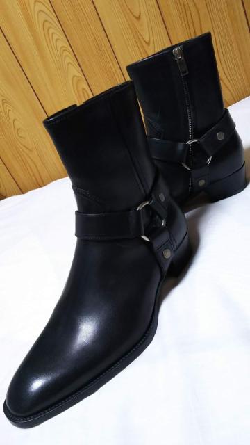 正規未 サンローランパリ ワイアット ハーネスリングヒールブーツ 黒 40 25.5~26.5 YSL メンズ 付属品 保証書有 < ブランド  正規未 サンローランパリ ワイアット ハーネスリングヒールブーツ 黒 40 25.5~26.5 YSL メンズ 付属品 保証書有 < ブランドの