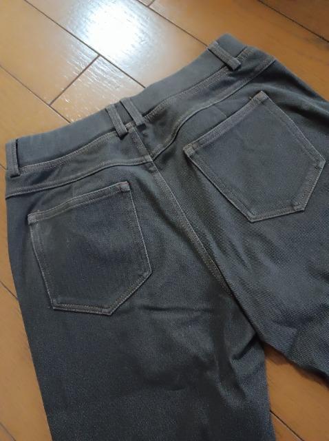 ABEAUTIFUL BALANCE★BBジーンズ★全方向スゴ伸び伸びパンツ★カーキ★美品★ < 女性ファッション  ABEAUTIFUL BALANCE★BBジーンズ★全方向スゴ伸び伸びパンツ★カーキ★美品★ < 女性ファッションの
