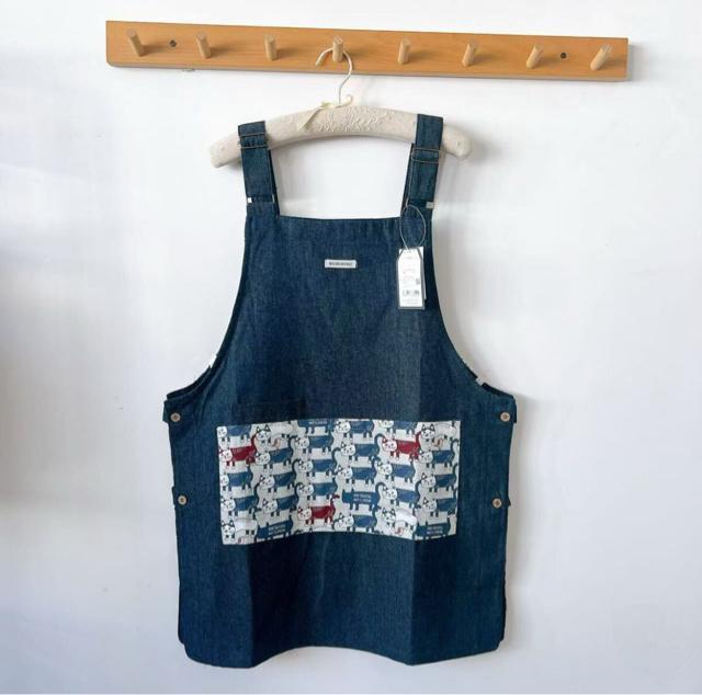 エプロンワークおしゃれ かわいい かぶるだけエプロン 体型カバー キッチン ガーデニング 保育園 幼稚園 母の日 プレゼント 猫柄 < インテリア/ライフ エプロンワークおしゃれ かわいい かぶるだけエプロン 体型カバー キッチン ガーデニング 保育園 幼稚園 母の日 プレゼント 猫柄 < インテリア/ライフの