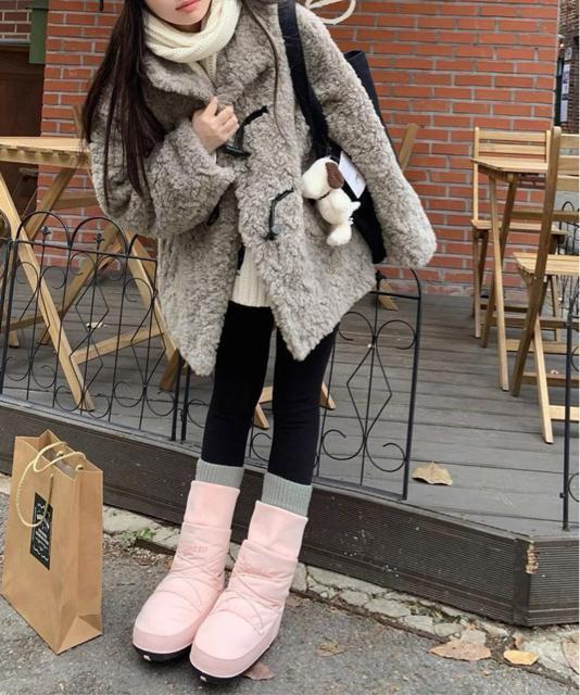 送料無料 新品 ボアジャケット トグルボタンボアコート冬 < 女性ファッション  送料無料 新品 ボアジャケット トグルボタンボアコート冬 < 女性ファッションの