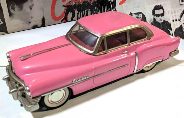 ピンクキャディラック フィギュア スティール製品 エルヴィス・プレスリー ロックンロール・ 古い品としては状態は良いです レトロ < ホビー ピンクキャディラック フィギュア スティール製品 エルヴィス・プレスリー ロックンロール・ 古い品としては状態は良いです レトロ < ホビーの