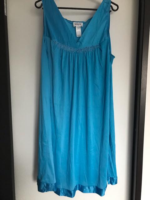 ナイトウェア等に中古品 < 女性ファッション  ナイトウェア等に中古品  < 女性ファッションの