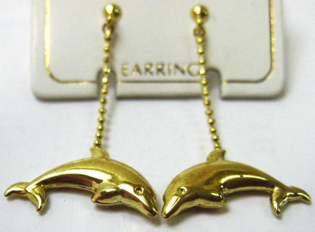 極美品 K18 18金 スタッド ピアス イルカ ぶら下がり 16mm < 女性アクセサリー/時計  極美品 K18 18金 スタッド ピアス イルカ ぶら下がり 16mm  < 女性アクセサリー/時計の