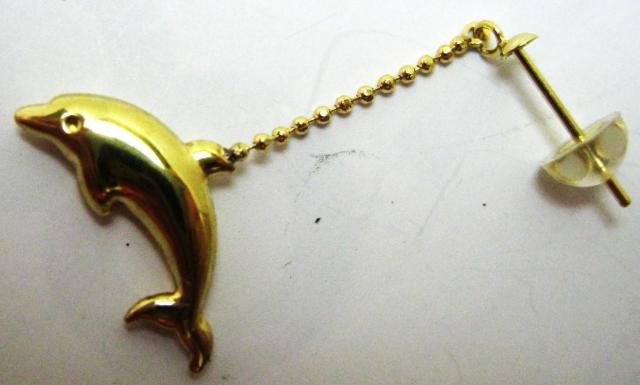 極美品 K18 18金 スタッド ピアス イルカ ぶら下がり 16mm < 女性アクセサリー/時計  極美品 K18 18金 スタッド ピアス イルカ ぶら下がり 16mm < 女性アクセサリー/時計の