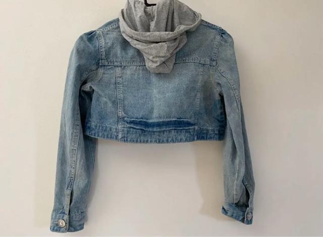 匿名配送 160サイズ デニムジャケット 2way   花柄 ショート丈 < キッズ/ベビー  匿名配送 160サイズ デニムジャケット 2way   花柄 ショート丈 < キッズ/ベビーの