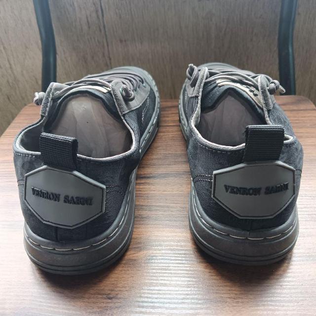 新品 25cm メンズ スニーカー シューズ グレー 靴 男女兼用 カジュアル < 女性ファッション  新品 25cm メンズ スニーカー シューズ グレー 靴 男女兼用 カジュアル < 女性ファッションの