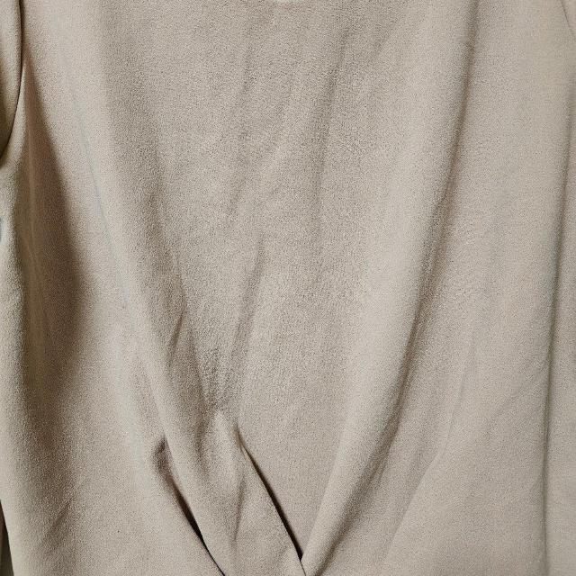 CLASIER ベージュ Vネック 長袖 トップス Lサイズ < 女性ファッション CLASIER ベージュ Vネック 長袖 トップス Lサイズ < 女性ファッションの