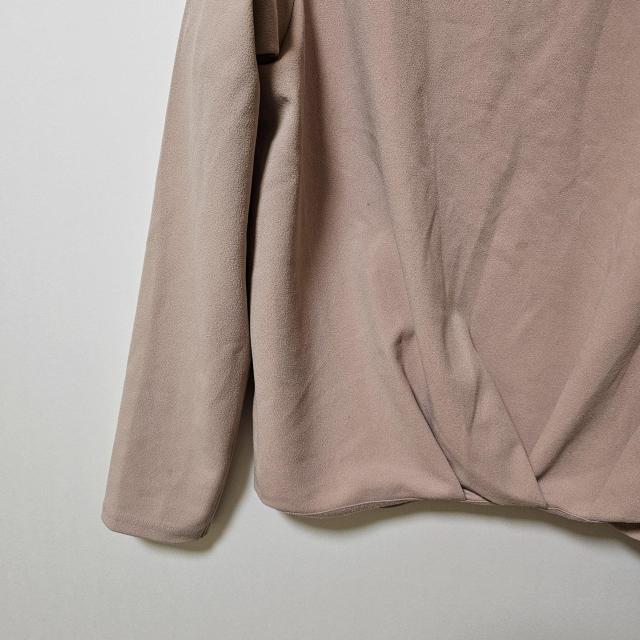 CLASIER ベージュ Vネック 長袖 トップス Lサイズ < 女性ファッション CLASIER ベージュ Vネック 長袖 トップス Lサイズ < 女性ファッションの