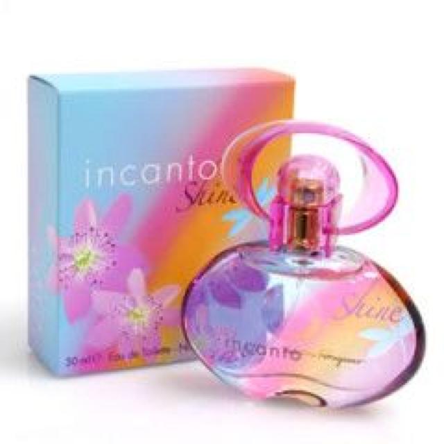 【サルヴァトーレフェラガモ】インカントシャイン 30ml < ブランド 【サルヴァトーレフェラガモ】インカントシャイン 30ml < ブランドの