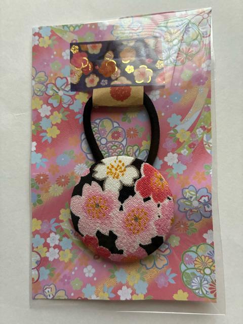 ハンドメイド ヘアゴム 特大 くるみボタン 和柄 < 女性ファッション  ハンドメイド ヘアゴム 特大 くるみボタン 和柄 < 女性ファッションの