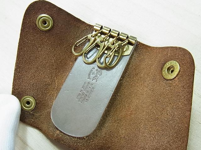 ◆正規品IL BISONTE イルビゾンテ 4連キーケース used品イタリア製・レザー・コンパクトサイズ < ブランド ◆正規品IL BISONTE イルビゾンテ 4連キーケース used品イタリア製・レザー・コンパクトサイズ < ブランドの