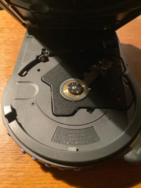 �A�C�E�I�[�E�f�[�^�@DVD�h���C�u�i�^�ԁFDVDP-1X49/IDE�j �� �Ɠd/AV�� 