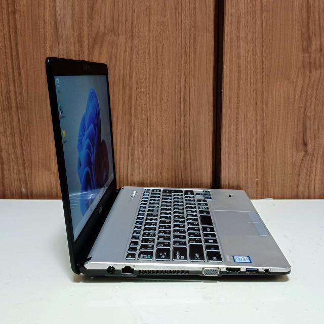 �m�[�g�p�\�R�� LIFEBOOK Corei7 ������8GB SSD500GB Web�J���� Windows11 Office �� PC�{��/���Ӌ@��� 