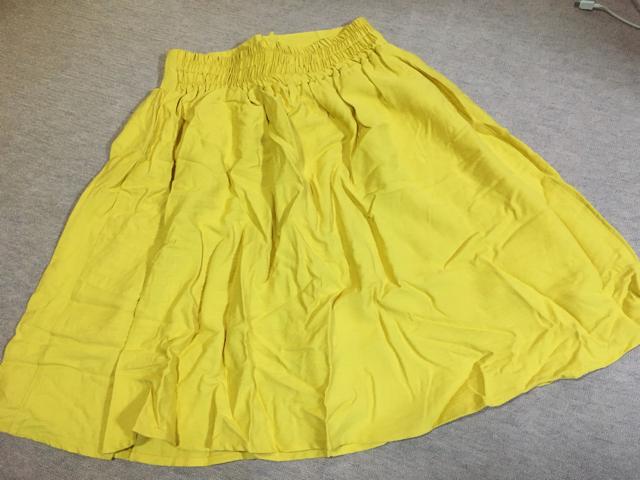 アズ/ピンキー*新品未使用/ハイウエスト膝丈位スカート、F < ブランド  アズ/ピンキー*新品未使用/ハイウエスト膝丈位スカート、F < ブランドの