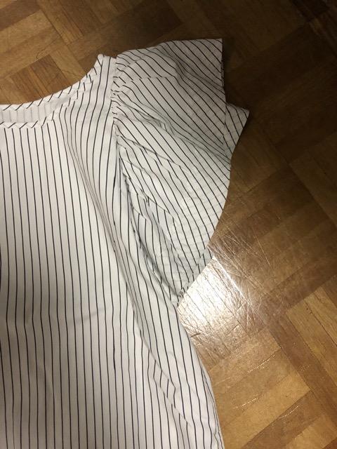 新品タグ付きチェスティ ストライプボリュームトップス < ブランド 新品タグ付きチェスティ ストライプボリュームトップス < ブランドの