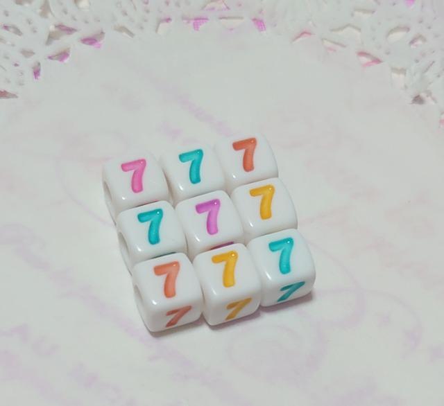★ハンドメイド素材★数字キューブビーズ【7】9個 < ペット/手芸/園芸  ★ハンドメイド素材★数字キューブビーズ【7】9個  < ペット/手芸/園芸の