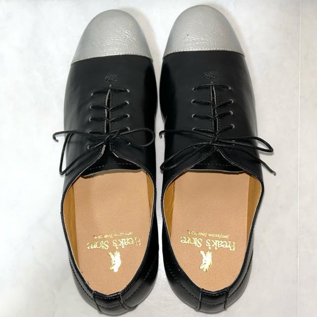 未使用 FREAK'S STORE ストレートチップレザーエッグシューズ 8H < ブランド  未使用 FREAK'S STORE ストレートチップレザーエッグシューズ 8H < ブランドの