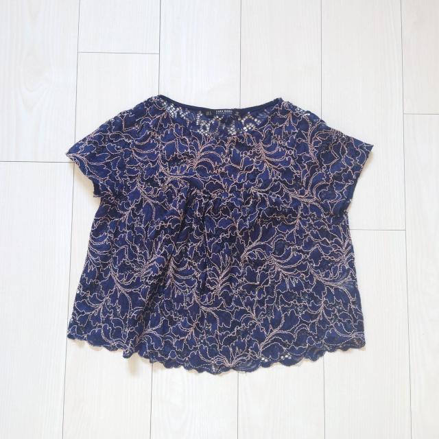 美品 ZARA BASIC レーストップス サイズS < ブランド  美品 ZARA BASIC レーストップス サイズS < ブランドの