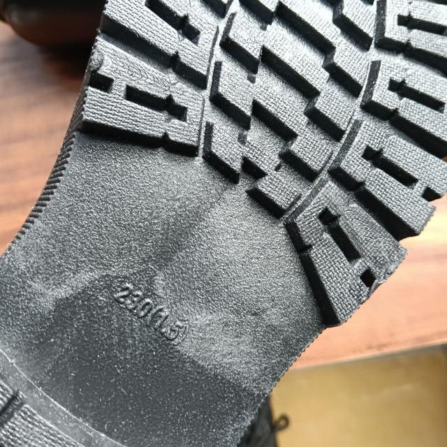 新品 23cm レディース ブーツ ブラック 厚底 シューズ ショートブーツ < 女性ファッション  新品 23cm レディース ブーツ ブラック 厚底 シューズ ショートブーツ < 女性ファッションの