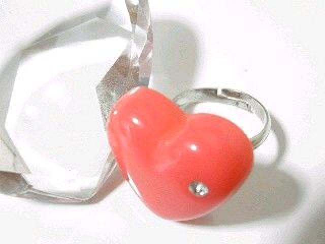 激カワ♪キラキララインストーン ぷっくりハート リング指輪 ピンク < 女性アクセサリー/時計 激カワ♪キラキララインストーン ぷっくりハート リング指輪 ピンク < 女性アクセサリー/時計の