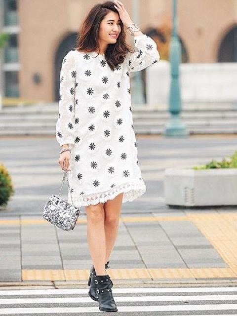 新品chesty オーガンジーフラワーワンピース < ブランド  新品chesty オーガンジーフラワーワンピース < ブランドの